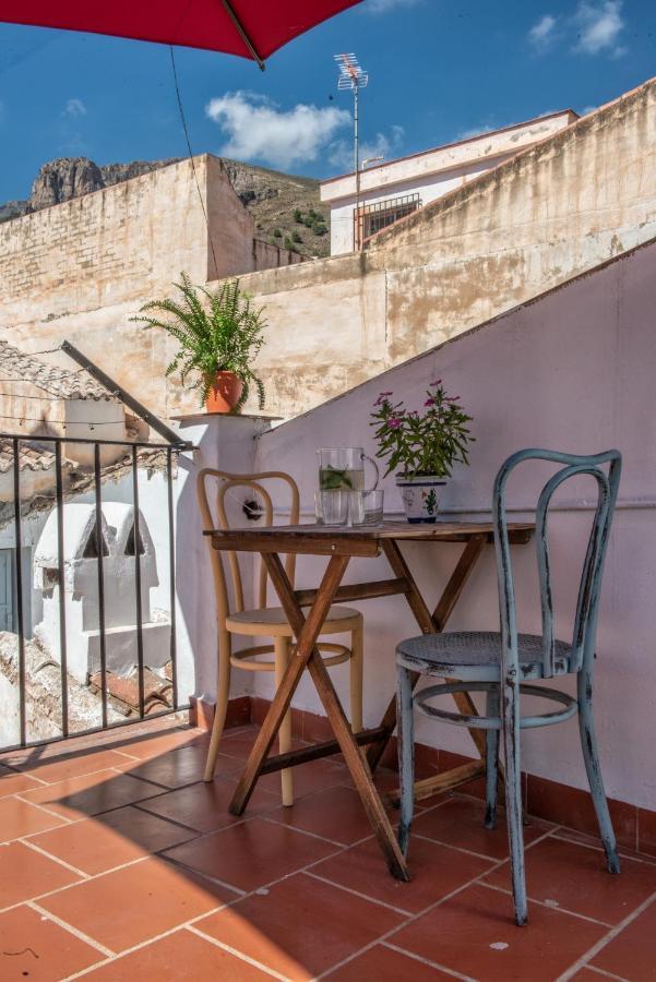 Encanto Guesthouse Canillas de Aceituno 外观 照片